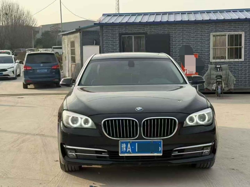 菏泽13年宝马7系1