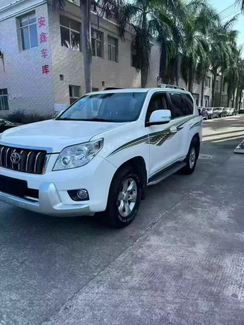 莆田13年丰田兰德酷路泽3