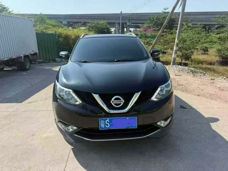 汕头18年日产逍客1