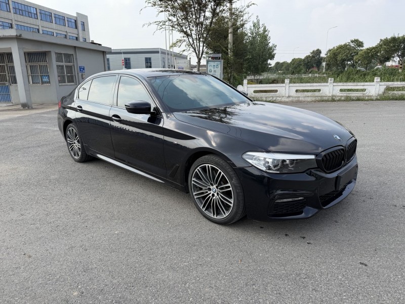 盐城19年宝马5系3