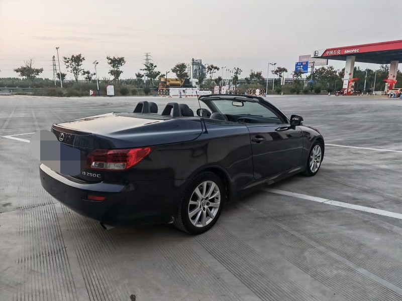 徐州10年雷克萨斯IS5