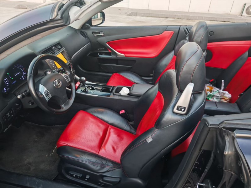 徐州10年雷克萨斯IS7