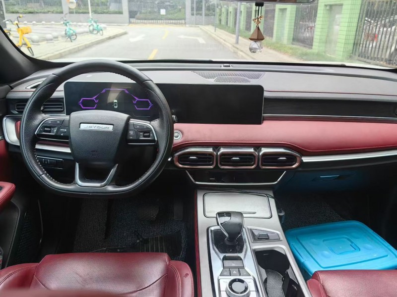 成都22年奇瑞捷途6