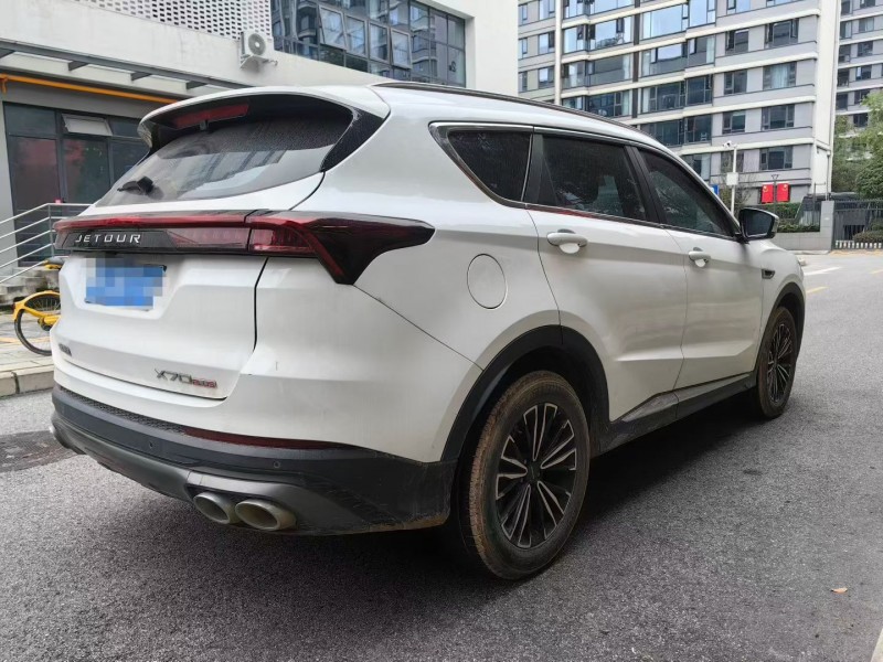 成都22年奇瑞捷途7