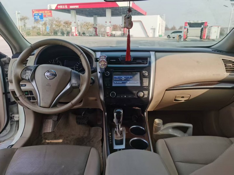 徐州13年日产天籁8