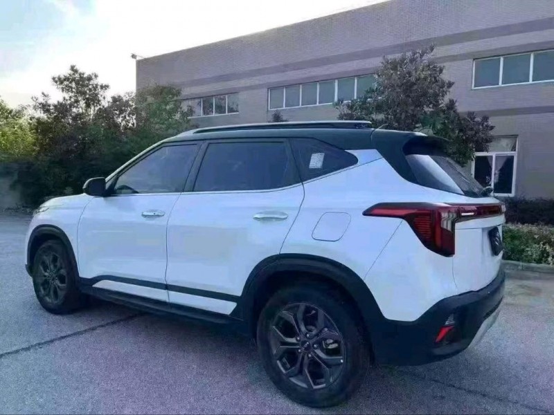 襄阳23年起亚赛图斯4