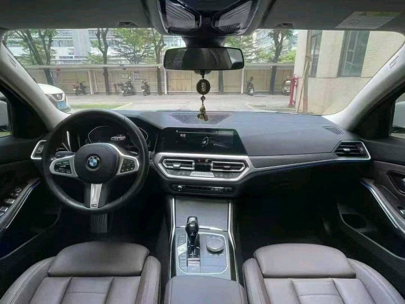 佛山20年宝马3系8