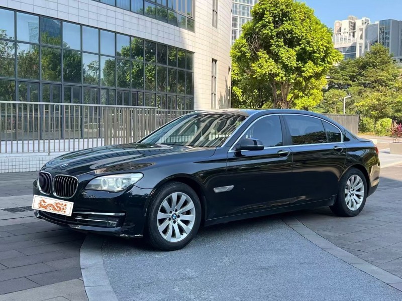 佛山13年宝马7系3