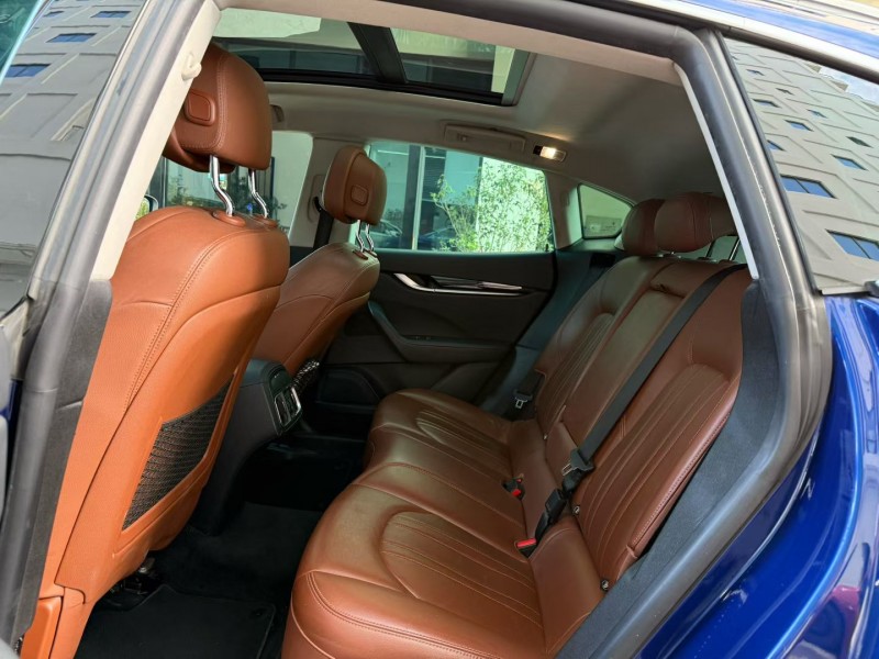 深圳17年玛莎拉蒂Levante5