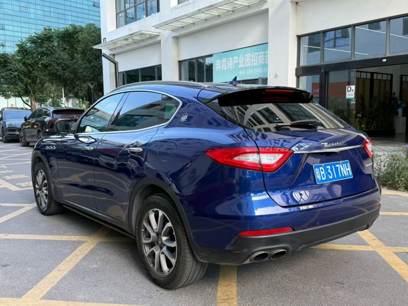 深圳17年玛莎拉蒂Levante9