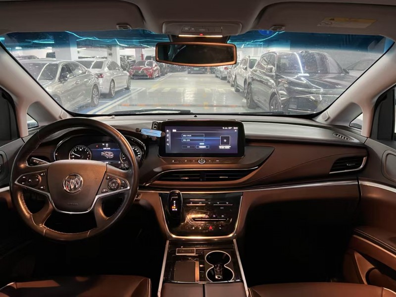 深圳21年别克GL86