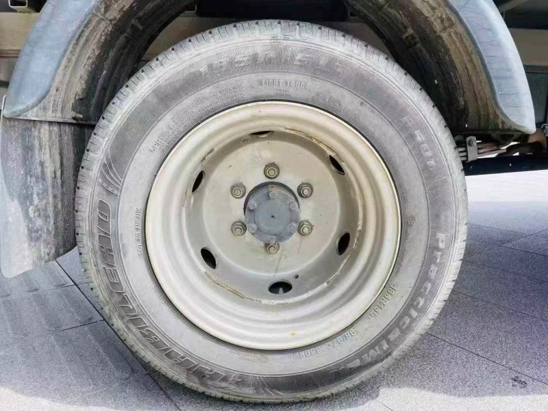 东莞23年福田领航8