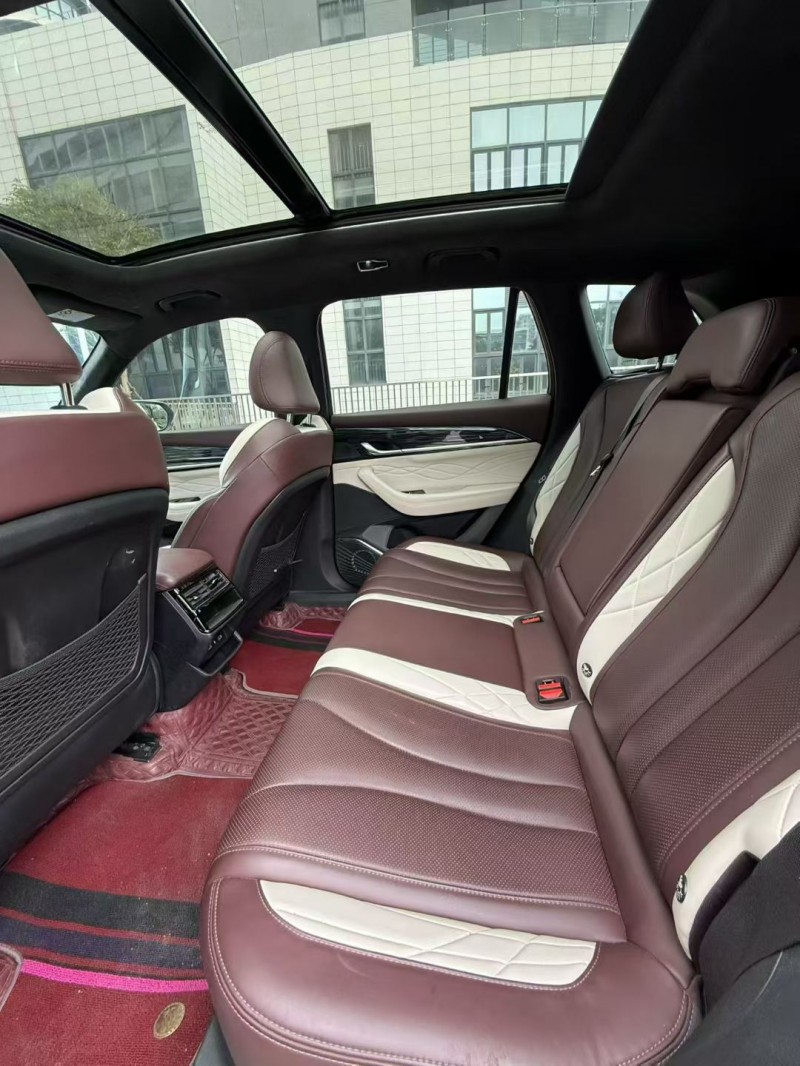 佛山21年吉利星越6