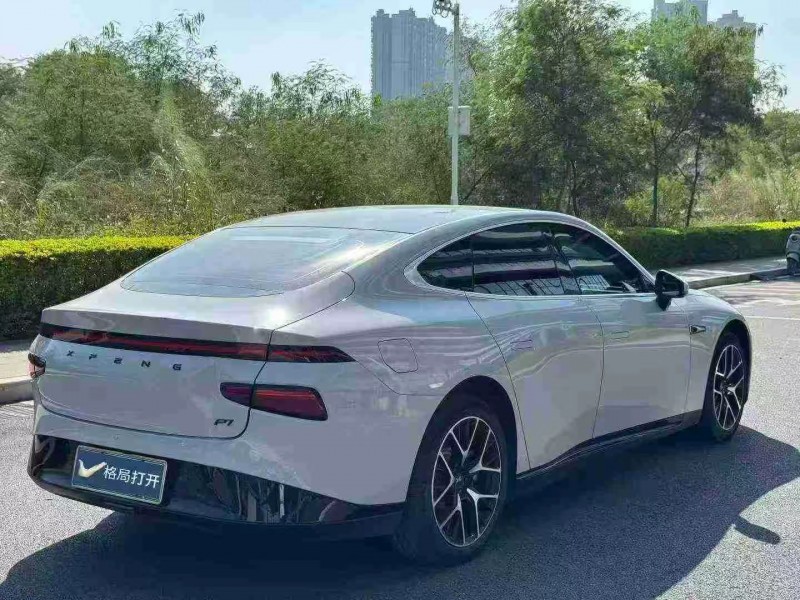 东莞23年小鹏汽车p77