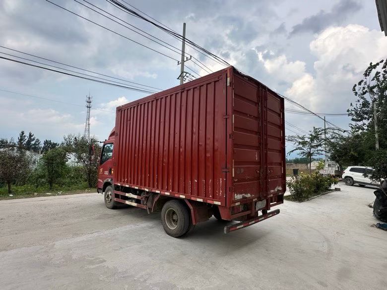 徐州19年卡车系列重汽豪沃3