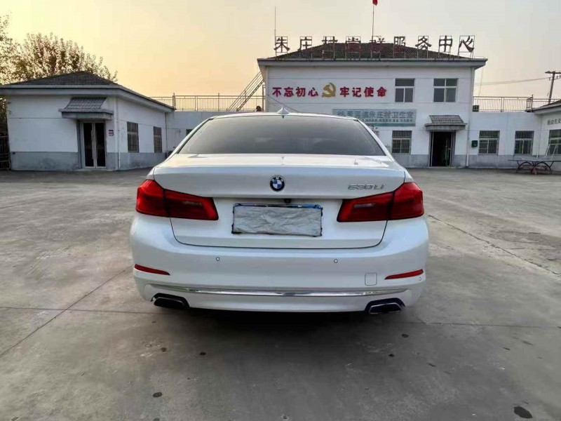 徐州19年宝马5系9