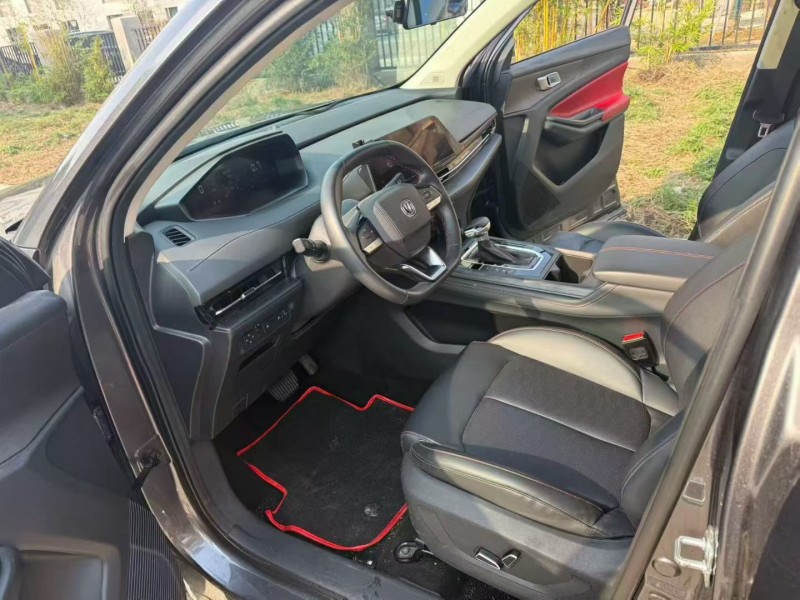 苏州21年长安汽车CS555