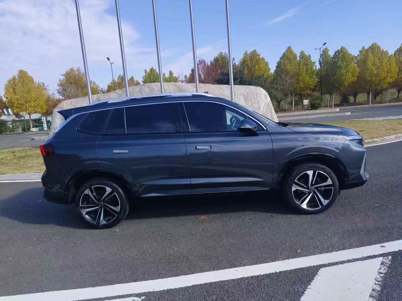 苏州22年荣威RX55