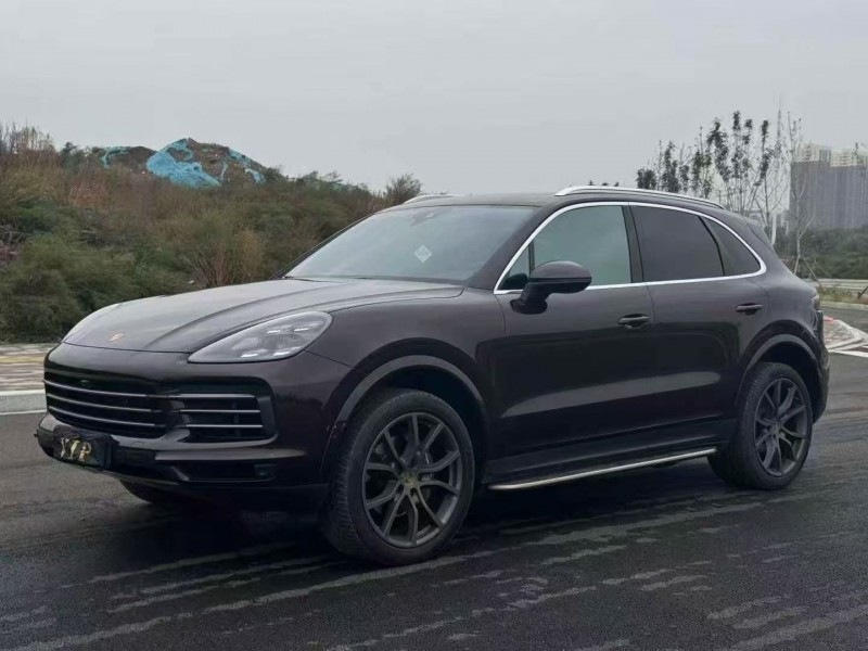 邢台21年保时捷卡宴3