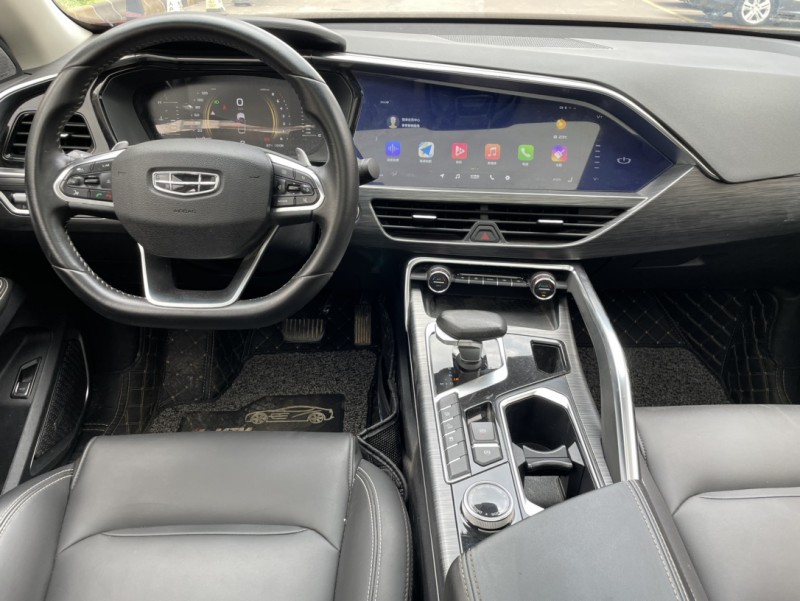 中山20年吉利星越7