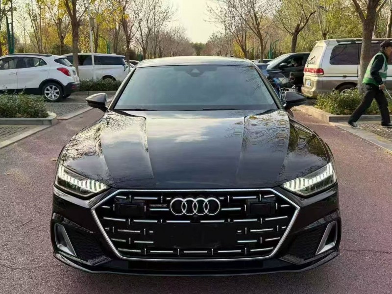 东营24年奥迪A7L1