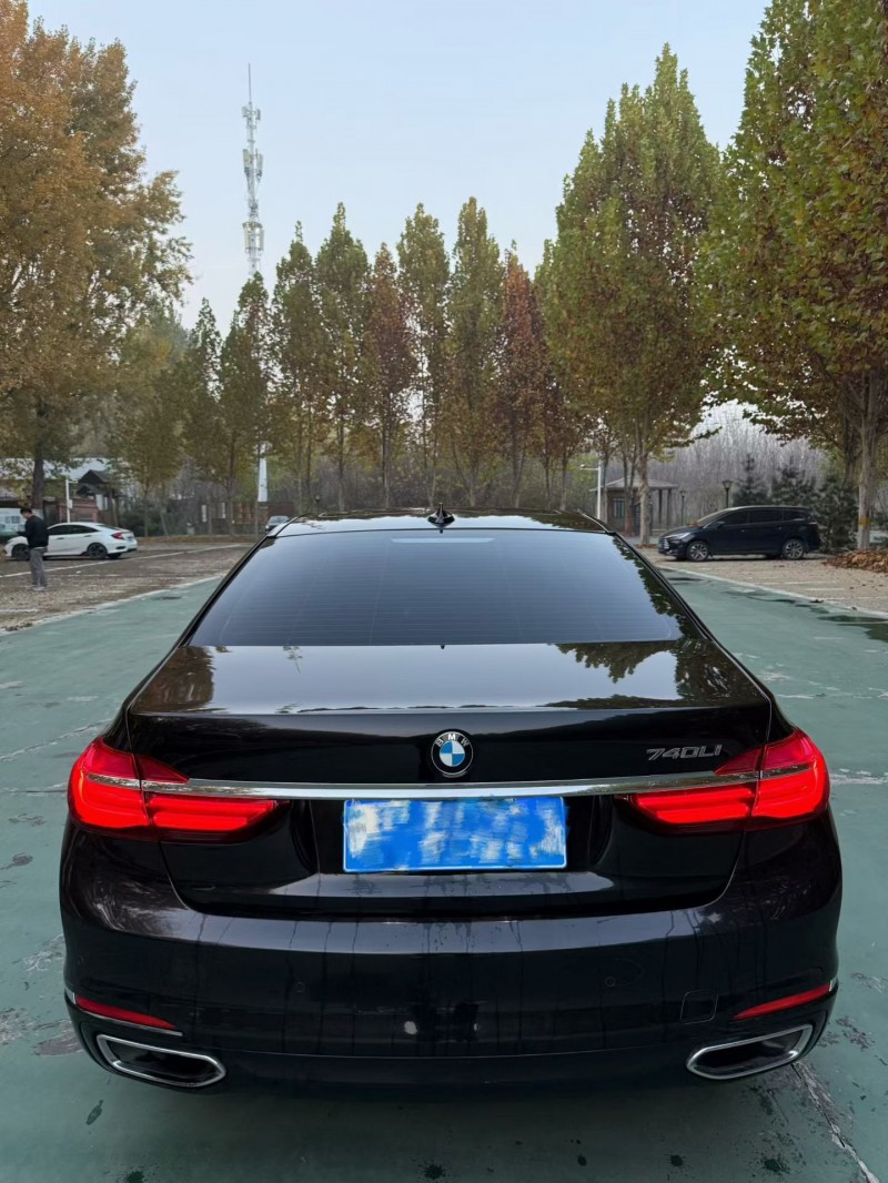 邯郸17年宝马7系9