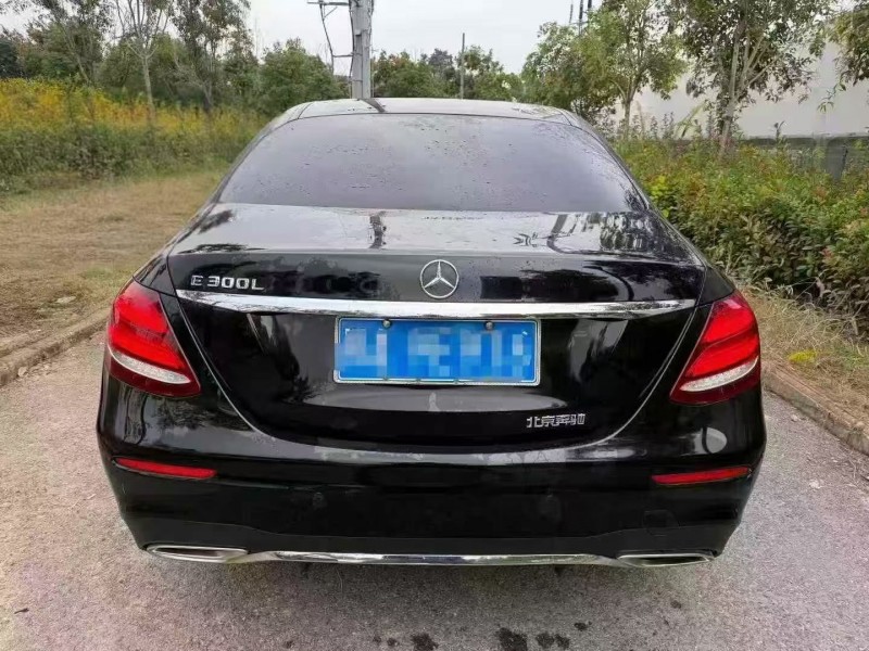 宜昌17年奔驰E9