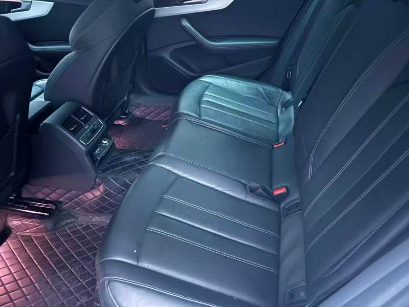 苏州23年奥迪A4L6