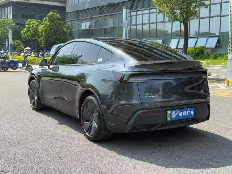 东莞25年特斯拉MODEL Y7