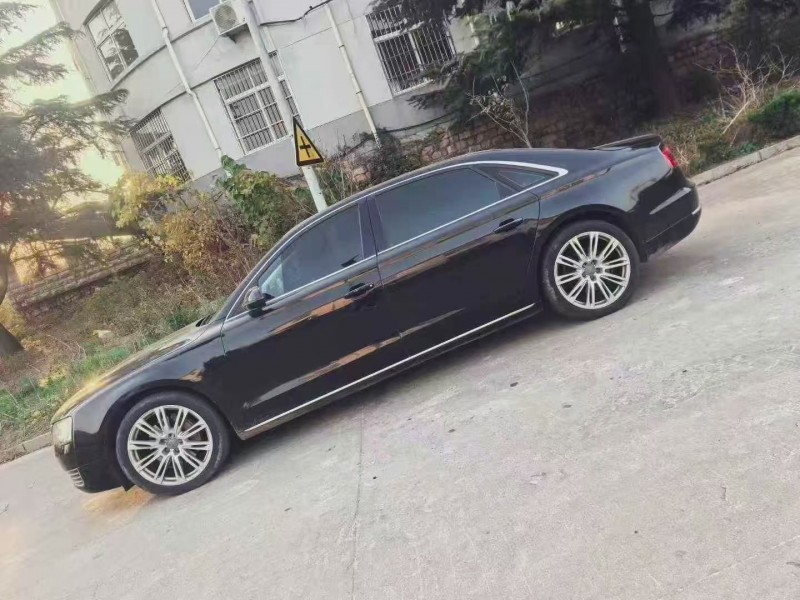 青岛14年奥迪A8L6