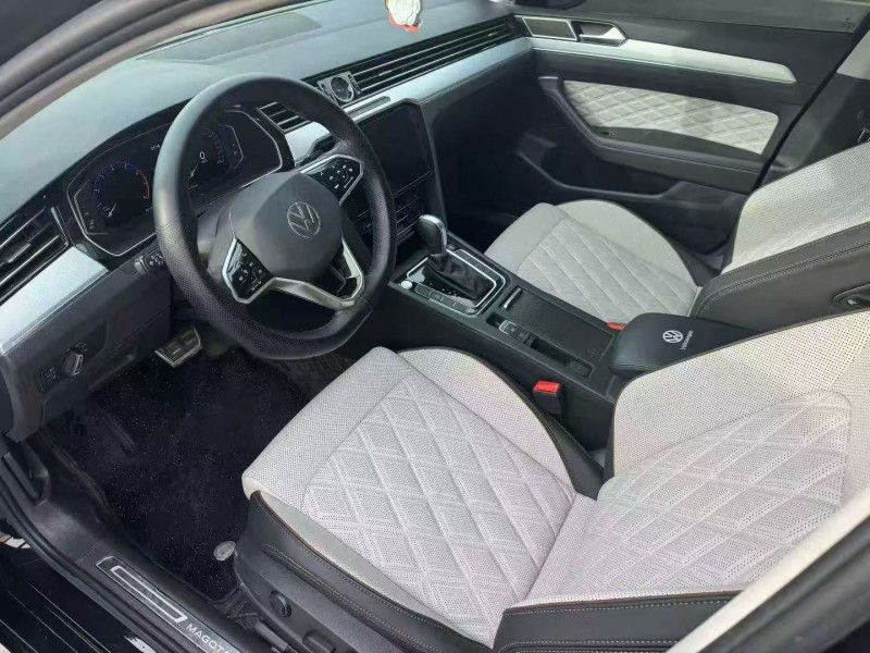 烟台24年大众迈腾4