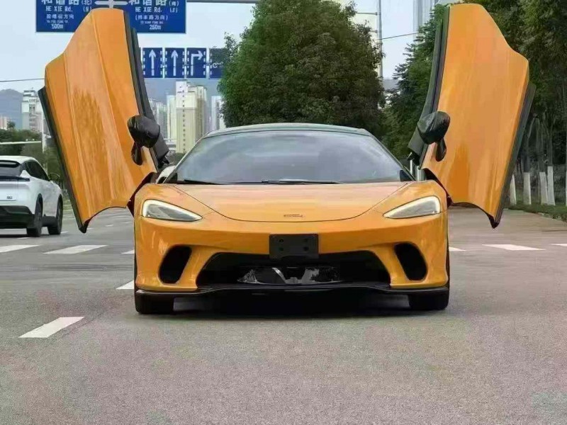 昆明20年迈凯伦570GT2