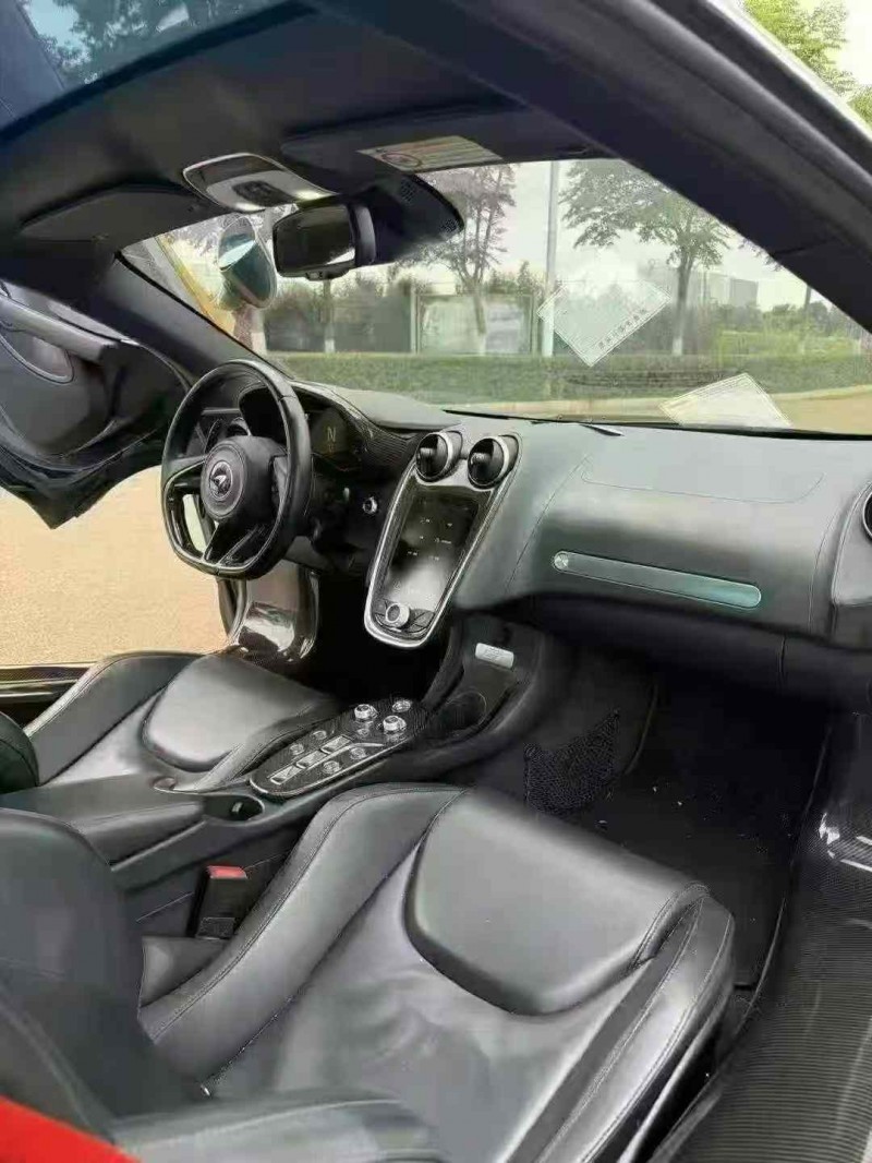 昆明20年迈凯伦570GT6