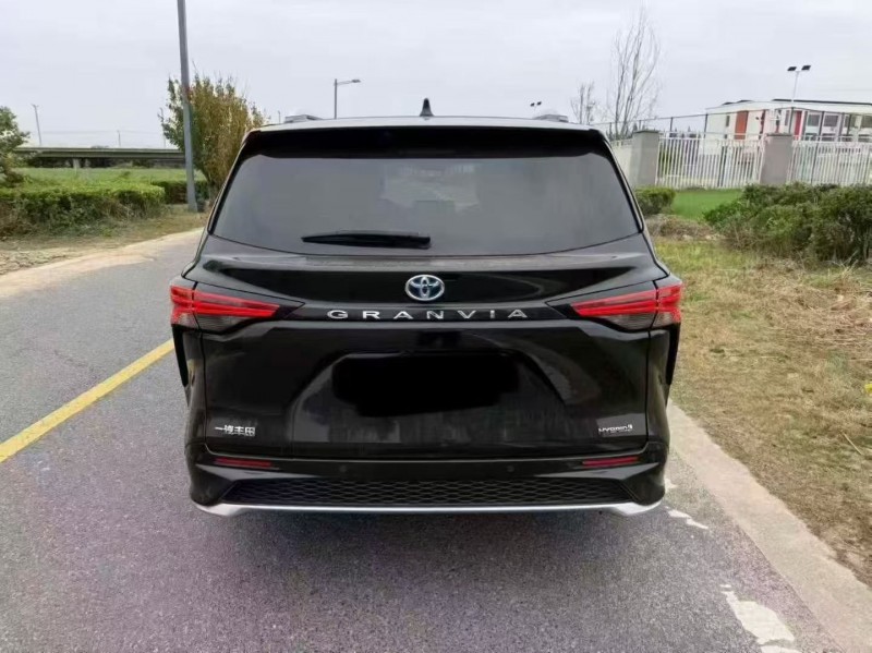 徐州23年丰田格瑞维亚8