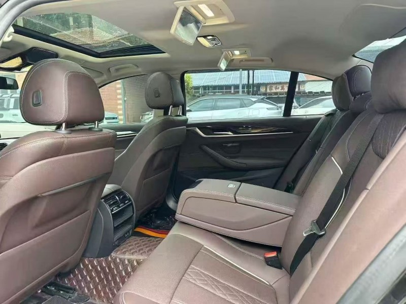 烟台21年宝马5系5