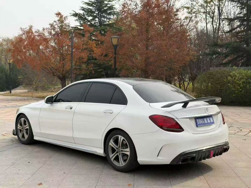 青岛20年奔驰C5