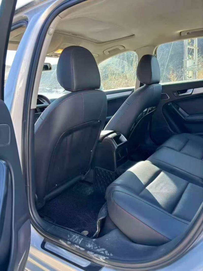 唐山12年奥迪A4L3