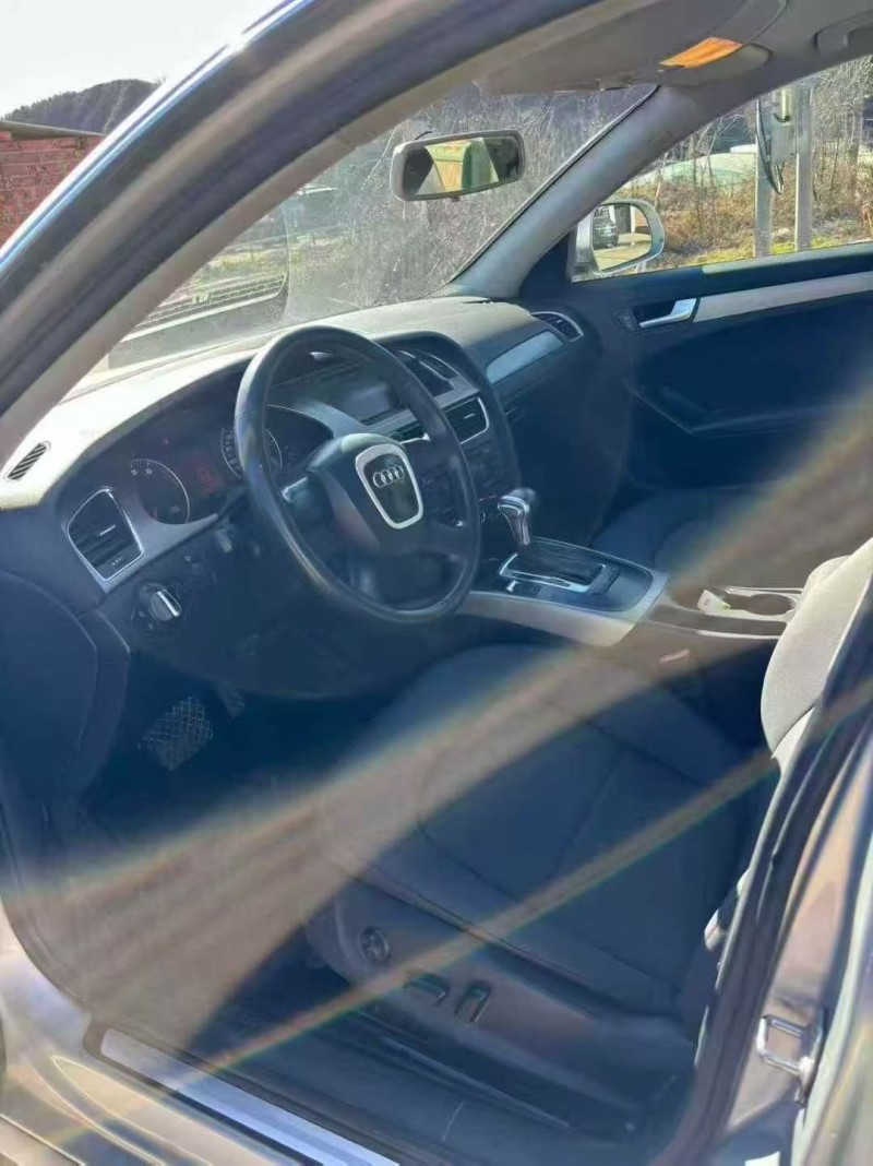 唐山12年奥迪A4L5