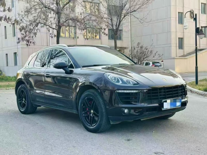 烟台16年保时捷Macan3