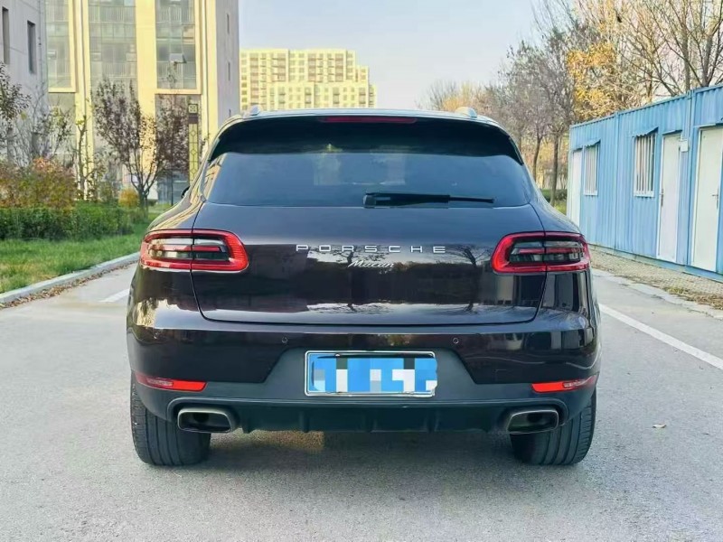 烟台16年保时捷Macan9