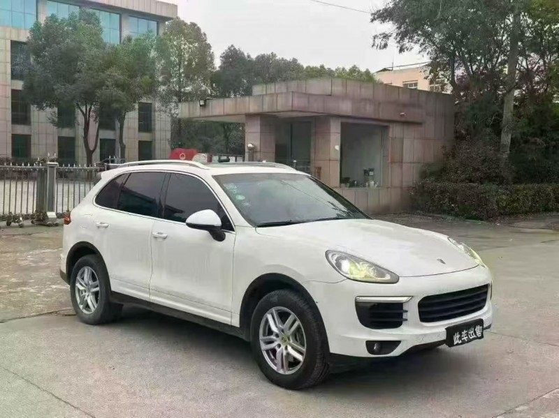 平顶山17年保时捷卡宴2