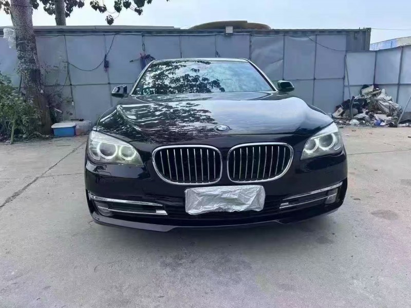 青岛14年宝马7系5