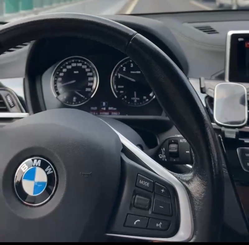 上海19年宝马X25