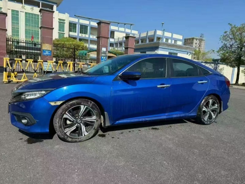 珠海17年本田思域3