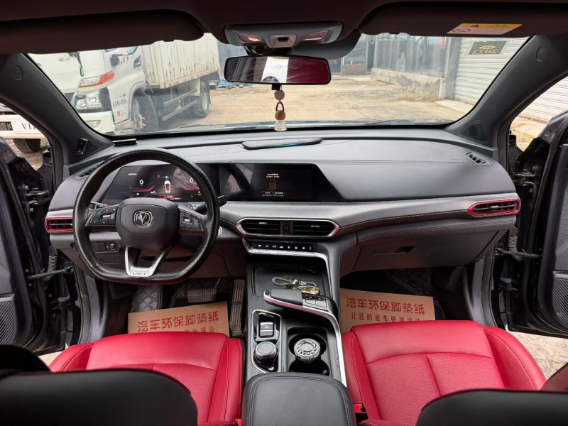 徐州20年长安汽车UNI5