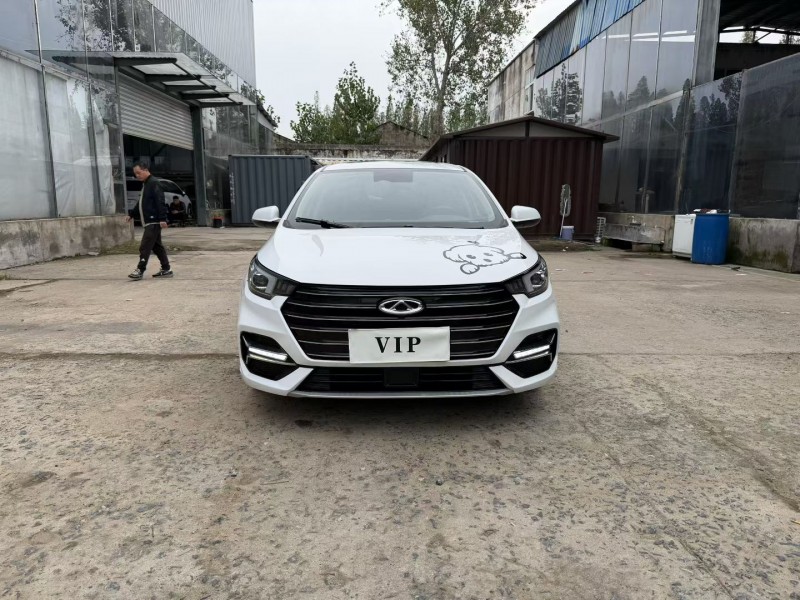 徐州22年奇瑞艾瑞泽1