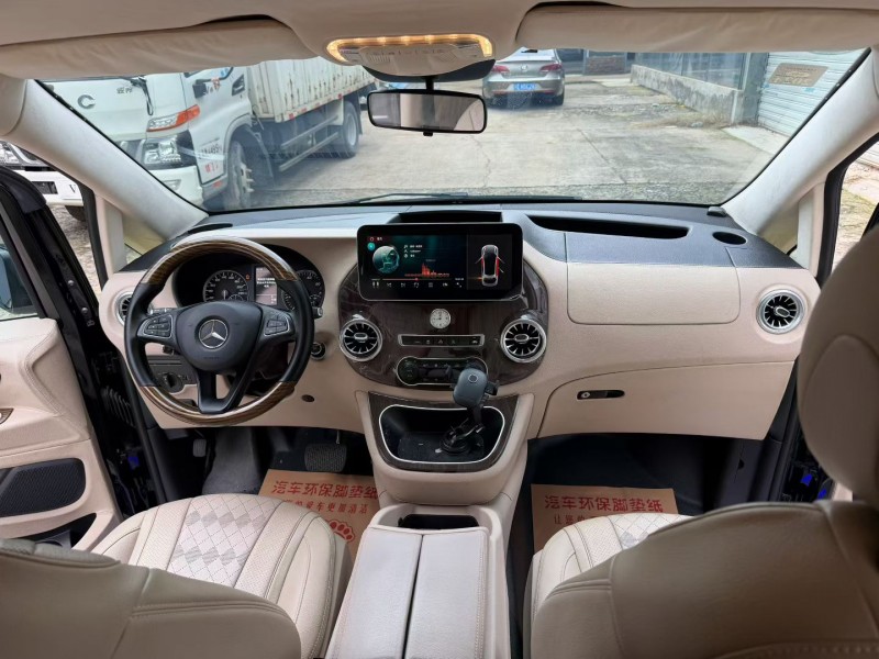 徐州20年奔驰威霆5