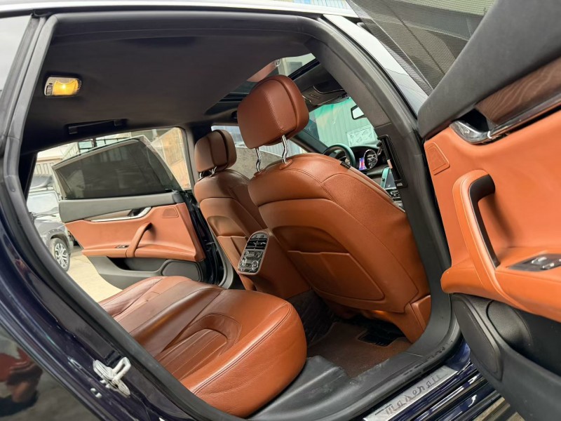 徐州14年玛莎拉蒂总裁7