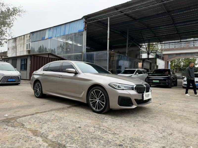 徐州21年宝马5系3