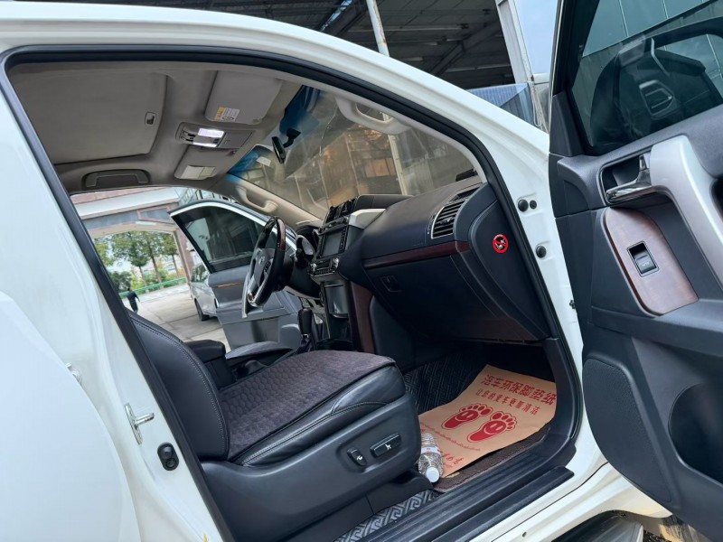 徐州14年丰田汉兰达6